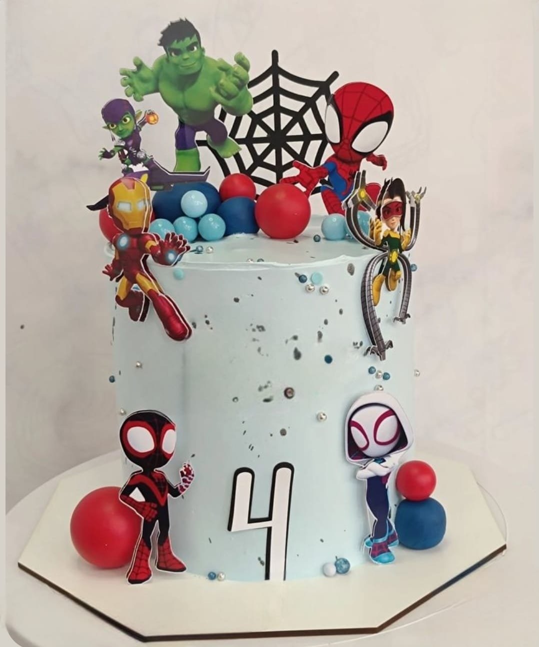 Baby Super heros Cake